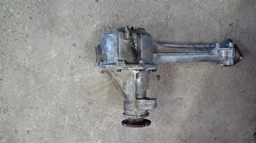 1999-2004 Chevrolet Tracker Front Differential Carrier 4.88 Ratio With Warranty - Used OEM Auto Part