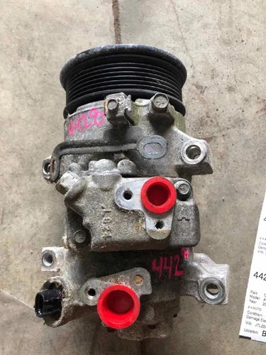 2009-2013 Toyota Matrix AC A/C Compressor 2.4L OEM - Used
