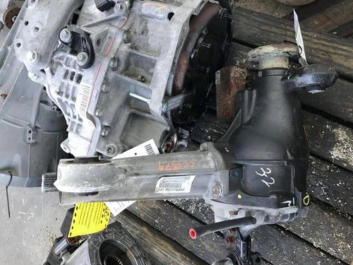 2005-2010 Jeep Grand Cherokee Front Differential Carrier Assemby 3.07 Ratio OEM - Used
