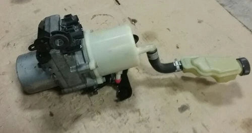 2004-2005 MAZDA 3 ELECTRIC FRAME MOUNTED POWER STEERING PUMP MOTOR OEM 04 05 - Used