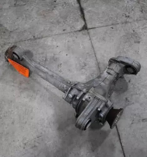 2013-2015 Audi Q7 3.0L Front Axle Differential Carrier OEM Used 13 14 15