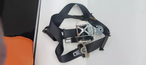2013-2020 Dodge Ram 1500 Crew Cab Front RH Passenger Seat Belt Retractor Black - Used OEM Auto Part