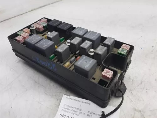 2007-2008 Ford Mustang Engine Fuse Box Assembly Under Hood OEM - Used