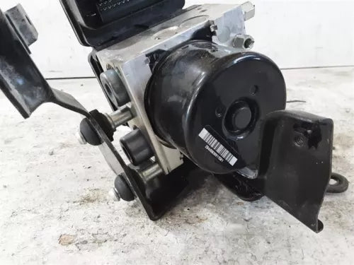 2014-2019 Nissan Frontier ABS Anti Lock Brake Pump Control 4 Cylinder AT OEM - Used