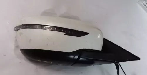 2017-2020 Nissan Rogue Right Passenger Side View Door Mirror Heated White - Used OEM Auto Part