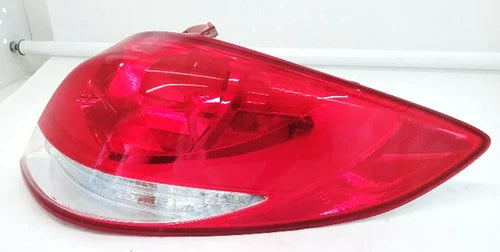 2012-2018 Hyundai Veloster Passenger & Driver Tail Light Lamp w/o LED Accent OEM - Used
