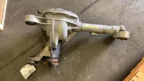 2002-2010 Ford Explorer Front Axle Differential Carrier Assembly 3.55 Ratio OEM - Used