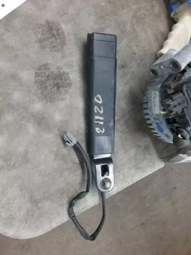 2011-2014 Dodge Durango Front Passenger Seat Belt Buckle Black Manual Seat OEM - Used