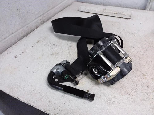 2014-2019 BMW X6 X5 Front Passenger Seat Belt Retractor Black Oem - Used