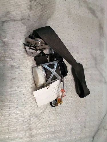 2006-2008 Chevy Impala Front Left Driver Seat Belt Retractor Assembly Black OEM - Used