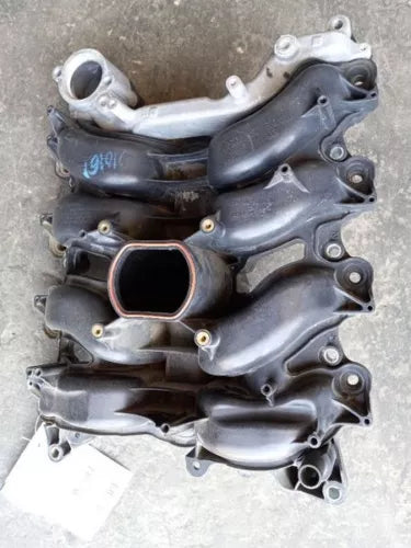 Intake Manifold 4.6L Fits 06-08 CROWN VICTORIA - Used OEM Auto Part