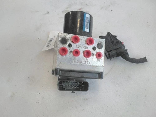 2009 - 2010 Volkswagen VW Passat ABS Anti Lock Brake Actuator Pump Assembly OEM - Used