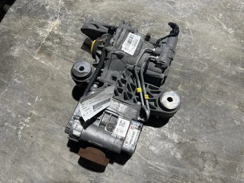 2013-2014 Cadillac XTS Rear Axle Differential Carrier Assembly OEM - Used