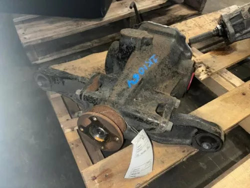 2004-2008 Mitsubishi Endeavor Rear Axle Differential Carrier OEM - Used