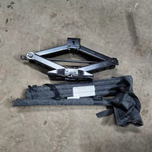 2015-2020 Ford Trcuck F-150 Crew Cab Jack Assembly Oem - Used