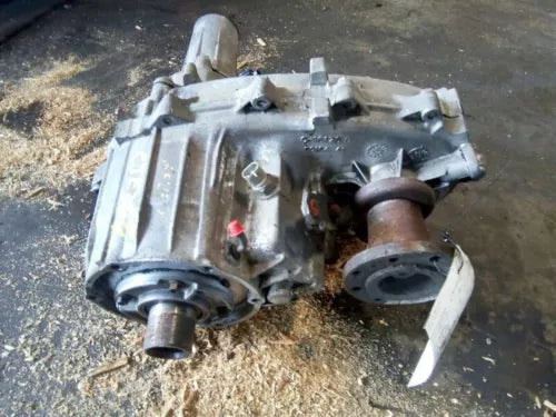 1988-1994 Chevrolet Chevy 1500 2500 3500 Pickup Transfer Case - Used OEM Auto Part
