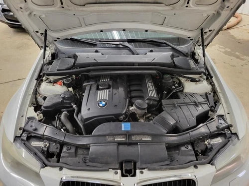 2007-2013 BMW 328i Front Axle Differential Carrier 3.91 Ratio AT With Warranty - Used OEM Auto Part