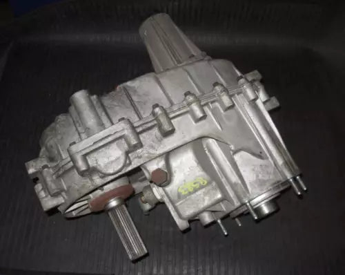 2004-2005 Dodge Ram 1500 Transfer Case Assembly (Manual Shift) with Warranty OEM - Used
