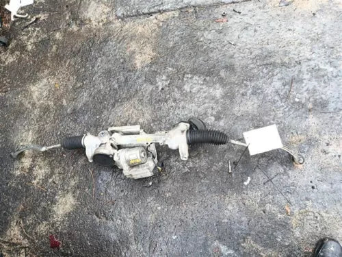 2014-2015 Mercedes CLA 250 Rack and Pinion 117 Type W/O Sport Package OEM - Used