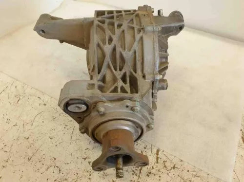 2005-2006 Cadillac SRX Rear Axle Differential Carrier 3.90 Ratio opt GW1 OEM - Used