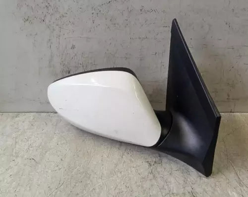 2014-2017 Hyundai Elantra Right Passenger Door Mirror Heated White - Used OEM Auto Part