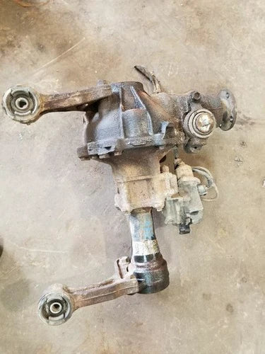 2000-2006 Toyota Tacoma Tundra Front Axle Differential Carrier 3.91 Ratio OEM - Used