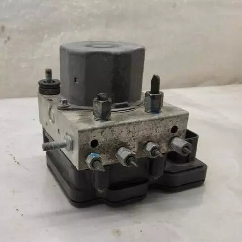 2016-2017 Nissan Maxima ABS Anti-lock Brake Pump Assembly (AT, CVT), S, SV OEM - Used