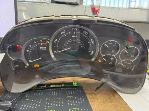 2003-2005 Cadillac Escalade ESV EXT Speedometer Gauges Cluster US Market OEM - Used