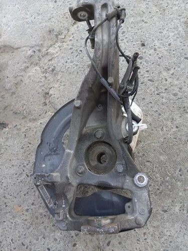 2003-2005 Lincoln Aviator Front Right Passenger Spindle Knuckle OEM