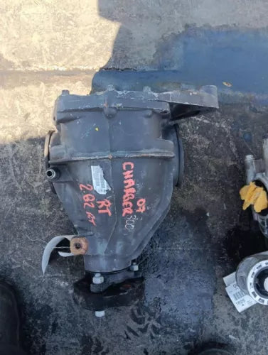 205-2008 Dodge Magnum Rear Differential Carrier Rear 5.7L 2.82 Ratio OEM - Used