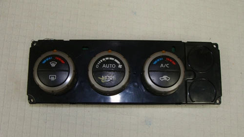 2005-2007 NISSAN TITAN HEATER CLIMATE TEMPERATURE CONTROL AUTOMATIC 27500-ZH610 - Used OEM Auto Part