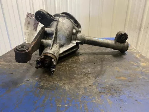 1996-2005 Ford Explorer Front Differential Carrier 3.73 Ratio in Warranty OEM - Used