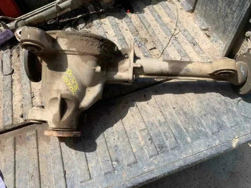 2004-2005 Ford F150 F-150 Front Axle Differential Carrier Assembly 3.55 Ratio - Used OEM Auto Part