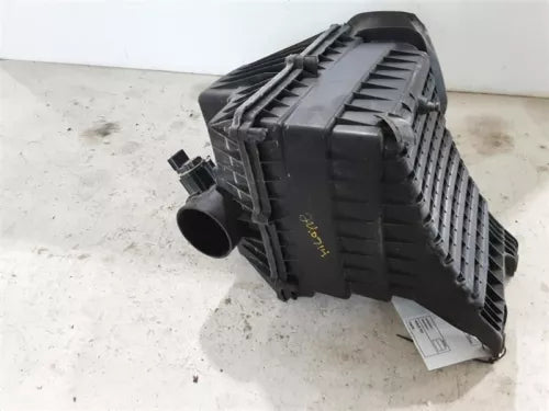 15 - 22 CHEVY COLORADO 2.5L Air Cleaner Box Assembly - Used OEM Auto Part