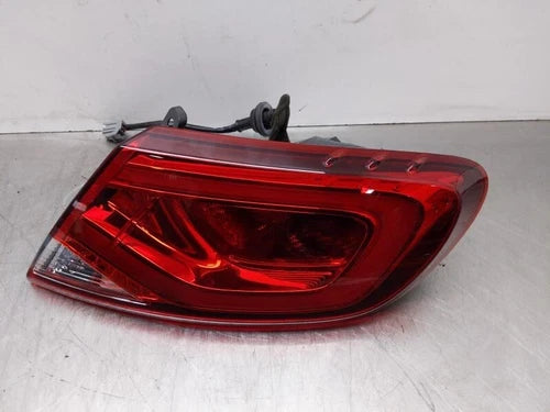 2015-2017 Chrysler 200 Rear Right Passenger Side Tail Light Assembly Oem