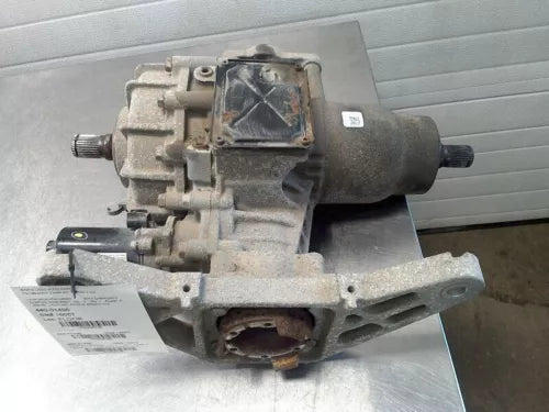 2015-2017 Chrysler 200 Rear Differential Carrier AWD in Warranty OEM - Used