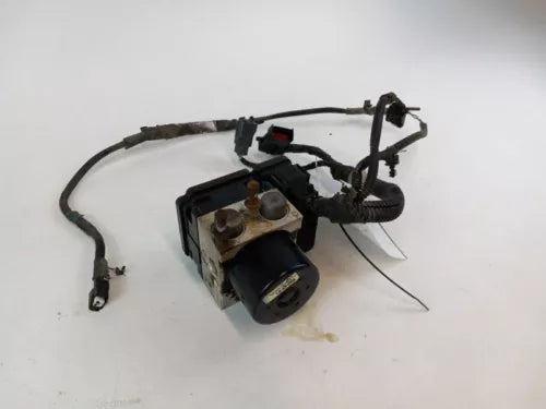 2008 Dodge Caravan Chrysler Town and Country Abs Anti Lock Brake Pump Assembly - Used OEM Auto Part
