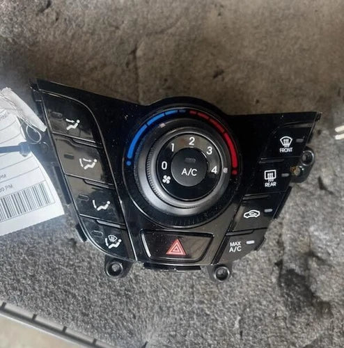 2012-2017 Hyundai Veloster Oem A/C Heater Climate Manual Temperature Control - Used