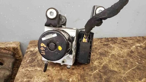 2012-2013 Land Rover Evoque Anti-Lock Brake Pump Assembly Oem - Used