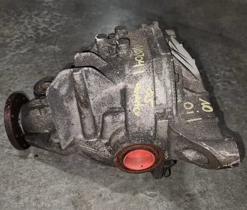 2002-2005 Ford Explorer 3.73 Ratio Rear Axle Differential Carrier Assembly OEM - Used