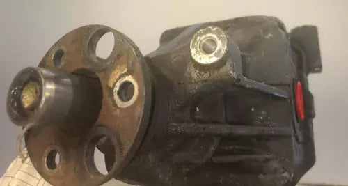 2001-2006 Hyundai Santa Fe 2.7L Rear Differential Carrier Assembly OEM - Used