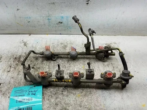 2004 Nissan FRONTIER Fuel Injection Parts Fuel Injector 6 Cylinder Black Dot - Used OEM Auto Part