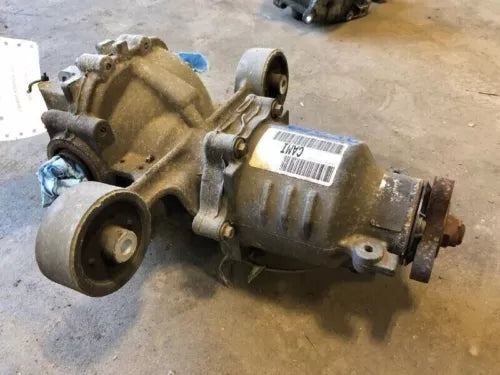 2005 2006 Chevrolet Equinox AWD Rear Differential Carrier Assembly OEM - Used