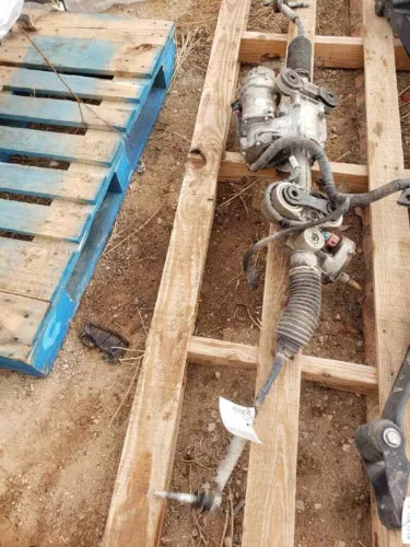 2018 Chevy Silverado 1500 Steering Gear Rack & Pinion Assembly Standard Cab OEM - Used
