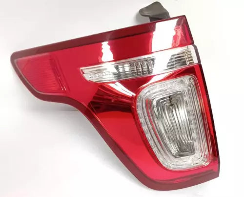 2011-2015 Ford Explorer Driver Left Tail Light Assembly - Used OEM Auto Part