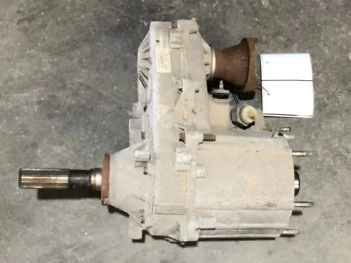 2005-2007 Jeep LIBERTY Transfer Case Model 241 Command Trac - Used OEM Auto Part