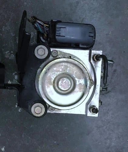 2004-2006 NISSAN MAXIMA ANTI LOCK BRAKE ABS PUMP ASSEMBLY OEM 04 05 06 - Used