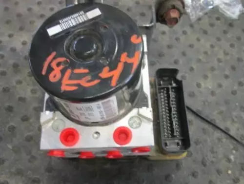 2012-2014 HYUNDAI GENESIS SEDAN ABS ANTI-LOCK BRAKE PUMP ASSEMBLY OEM OPT 9641A2 - Used