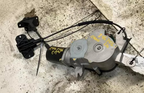 2015-2020 Kia Sedona Left Driver Side Electric Power Sliding Door Motor - Used OEM Auto Part