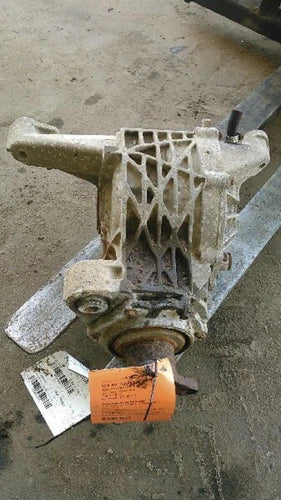 2005-2011 Cadillac STS Rear Differential Carrier Assembly 3.23 Ratio OEM - Used